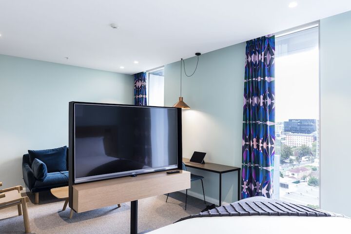 Room 15 of 81