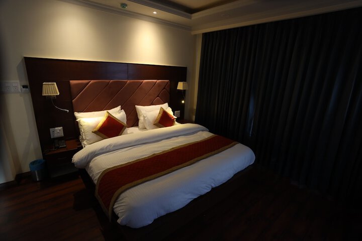 Room 11 of 45