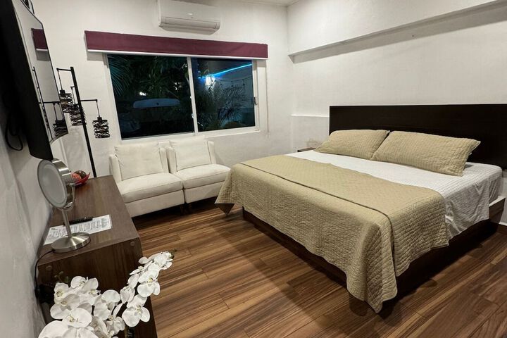Room 2 of 54