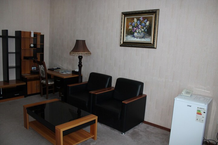 Room 13 of 31