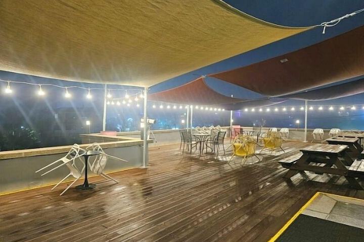 Terrace/Patio 30 of 30