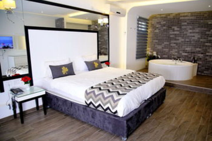 Room 29 of 46