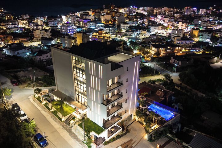 Hotel 93 of 112