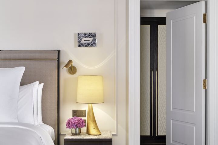 Room 17 of 84