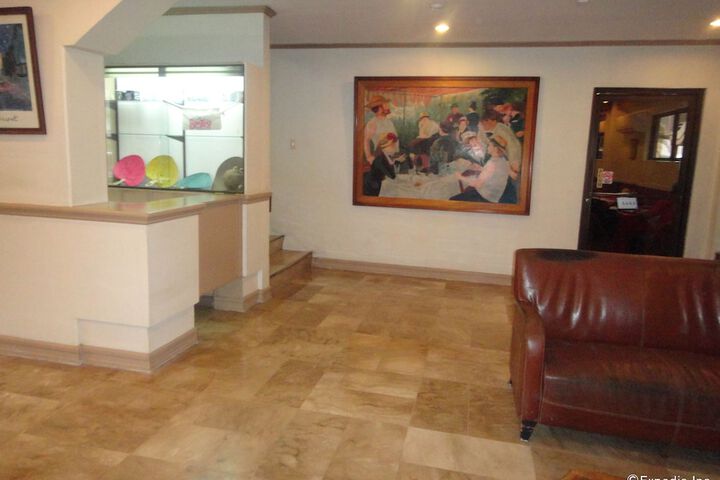Lobby Entry