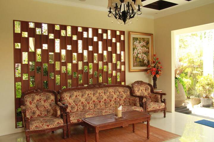 Hotel Interior 3 of 45