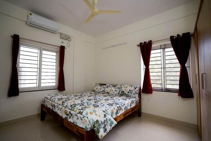Room 15 of 46