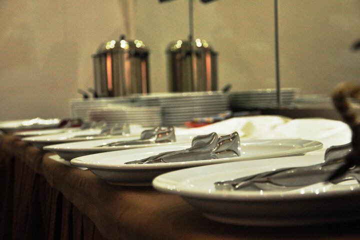 Dining 28 of 36