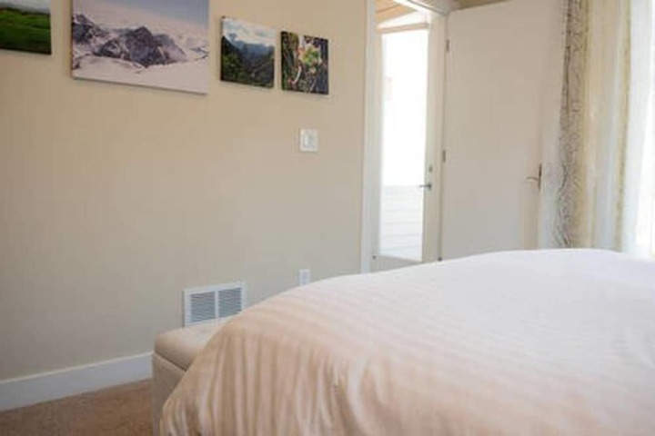 Room 2 of 41