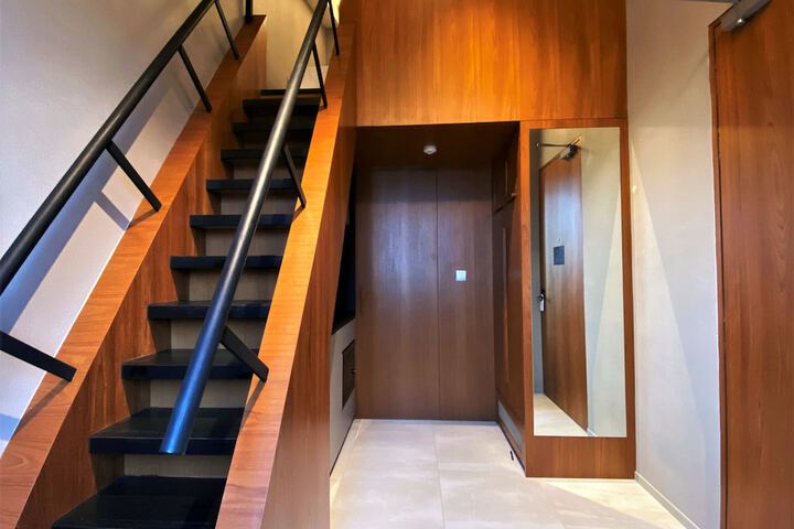 Room 21 of 37