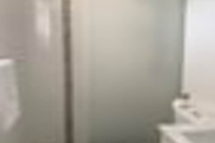 Room 122 of 132