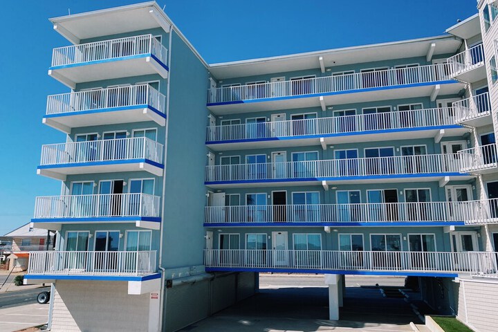 Hotel 66 of 71