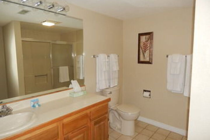 Room 4 of 139