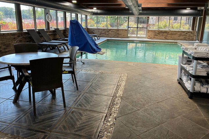 Pool 53 of 87