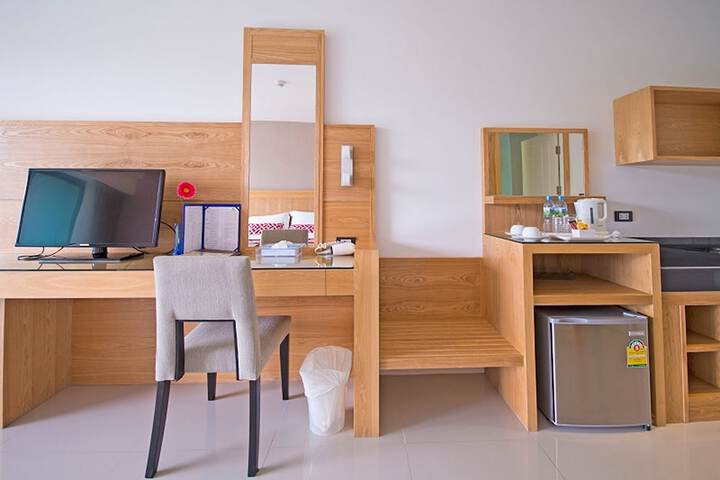 Room 6 of 152