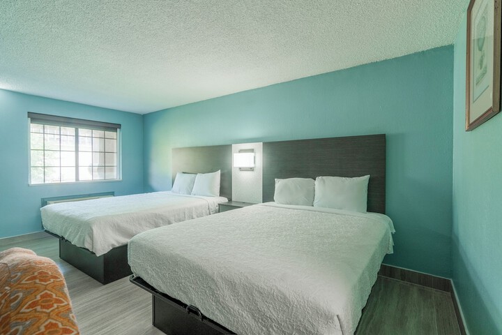 Room 45 of 99