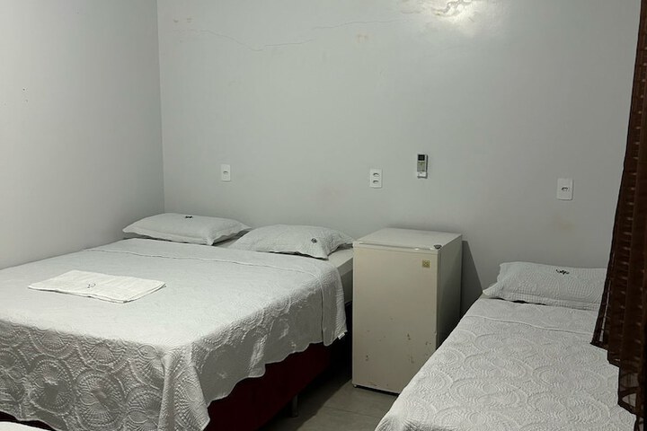 Room 6 of 17