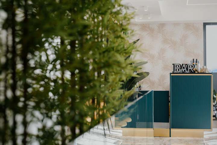 Ballroom/Hall 106 of 117