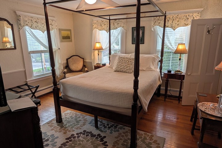 Room 22 of 89