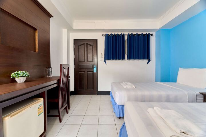 Room 9 of 58