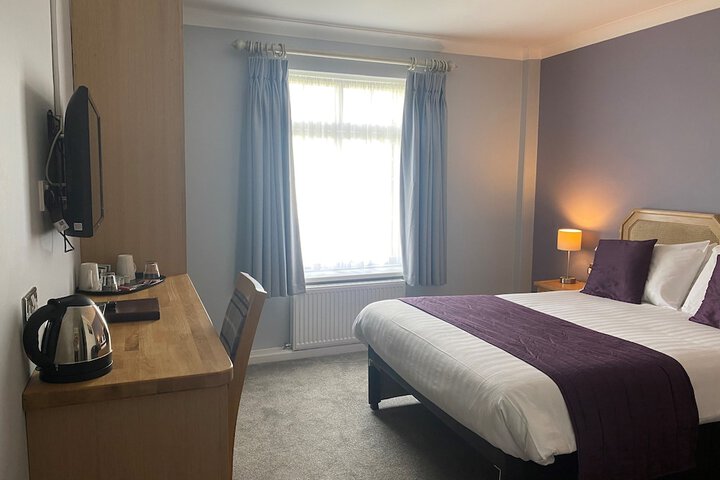 Room 27 of 84