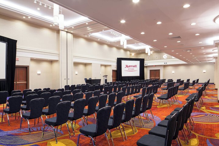 Entertainment 30 of 74