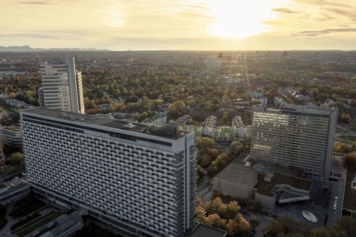 Hotel View 146 of 149