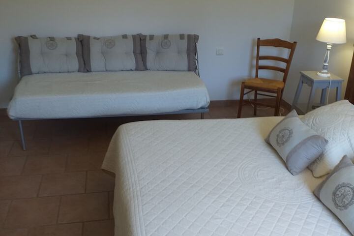 Room 14 of 70
