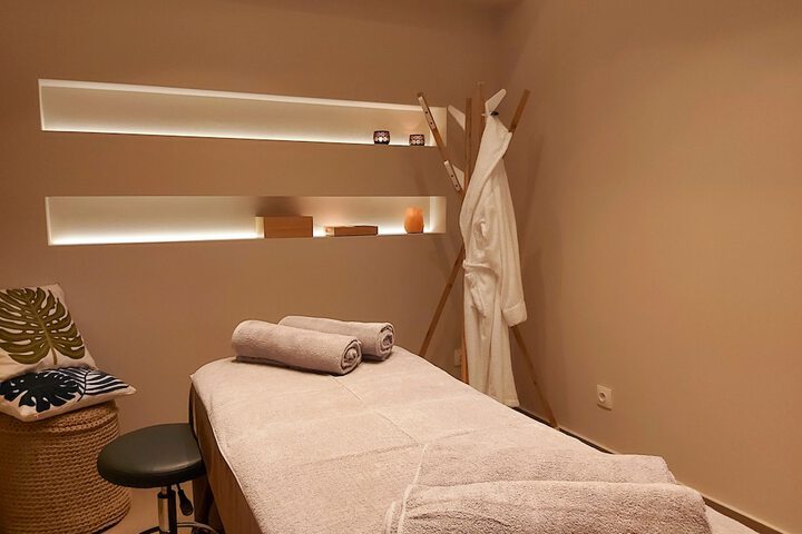 Spa 43 of 60