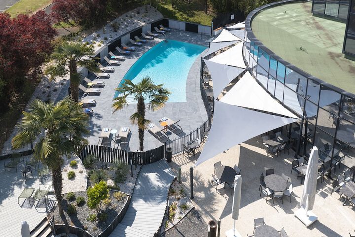 Pool 132 of 278
