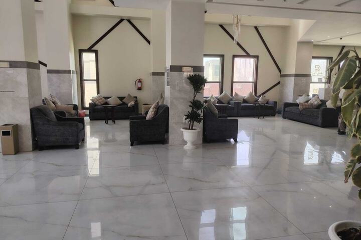Hotel Interior 4 of 33