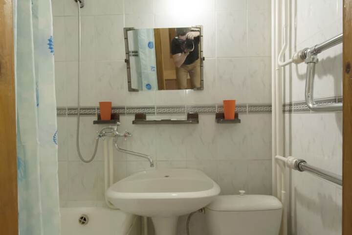 Room 45 of 63