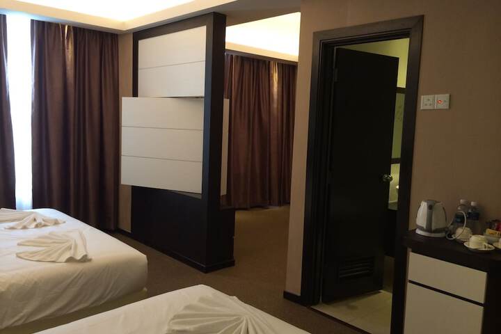 Room 14 of 54