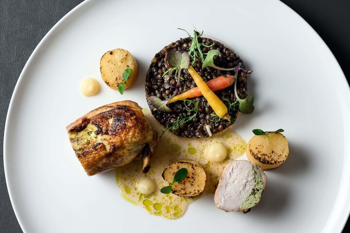 Dining 42 of 72