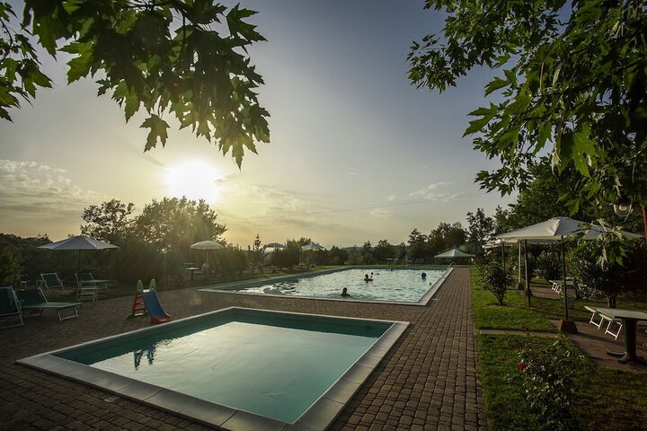 Pool 45 of 71