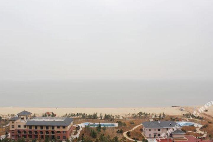 Bihai Yilin Holiday Hotel