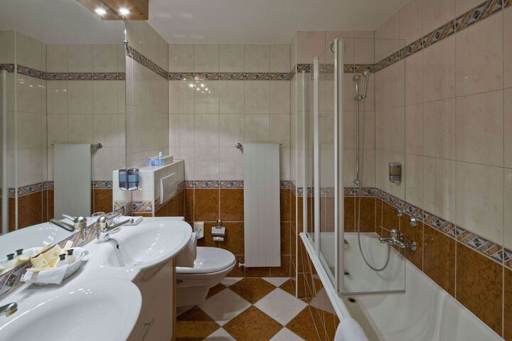 Bath Interior