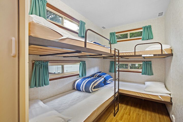 Room 3 of 46