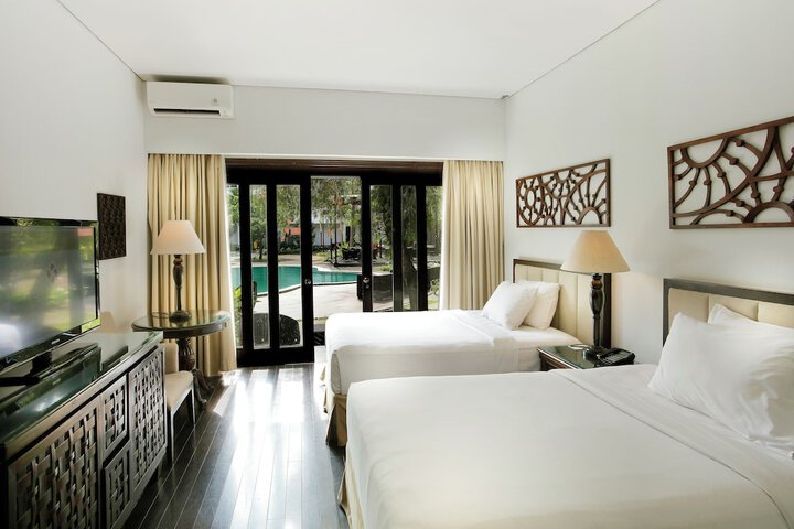 Room 7 of 42