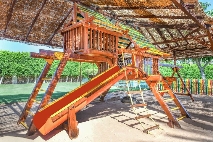 Children's play area - outdoor