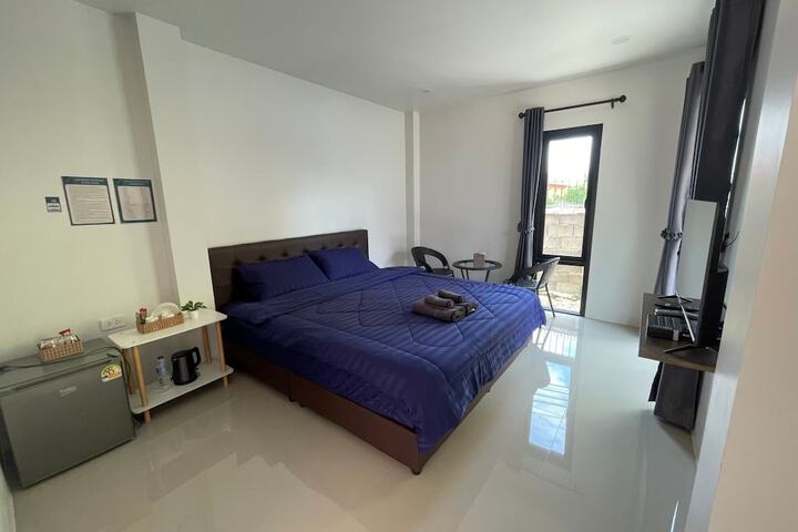 Room 14 of 35