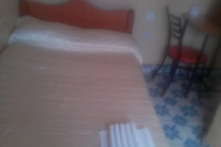 Room 7 of 19