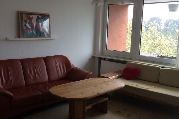 Room 6 of 11