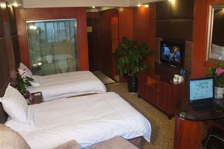 Room 13 of 59