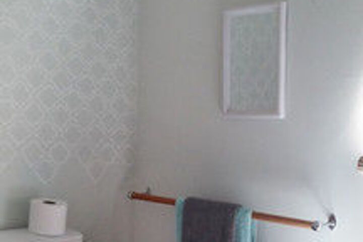 Room 3 of 73