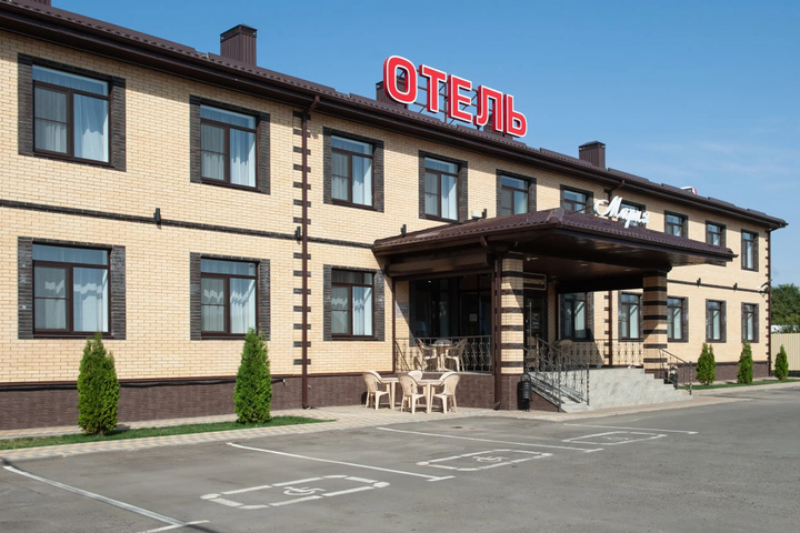 Hotel 18 of 40
