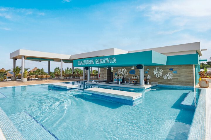 Pool 15 of 39