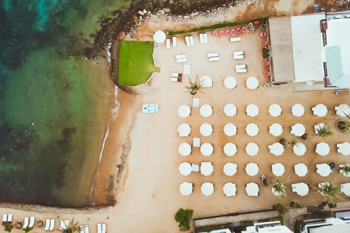 Beach 32 of 45