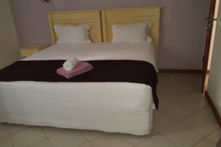 Room 25 of 57