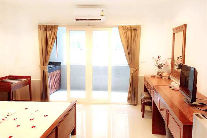 Room 65 of 147